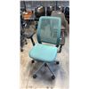 Image 1 : TEAL STEELCASE AMIA AIR ERGONOMIC TASK CHAIR