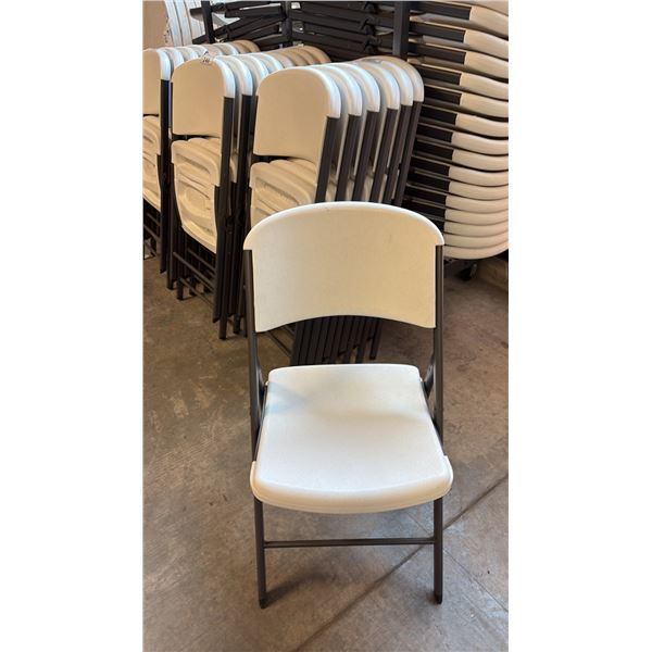 8 HEAVY-DUTY COMMERCIAL FOLDING CHAIRS