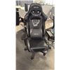 Image 1 : BLACK CLUTCH GAMING CHAIR NEW IN BOX