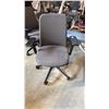 Image 1 : ERGONOMIC OFFICE CHAIR PAV-MB-CH PAVLOS PETITE MEETING/TASK CHAIR