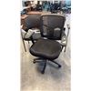 Image 1 : BLACK MESH-BACK MID-BACK TASK CHAIR - STYLE 2