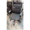 Image 1 : S-CURVE ERGONOMIC PROFILE OFFICE CHAIR - BROKEN FLEX SPRING