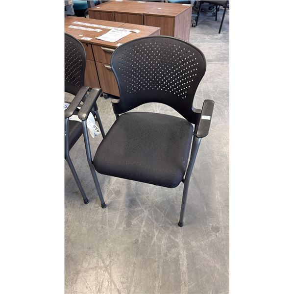 BREEZE ERGONOMIC STATIONERY GUEST CHAIR