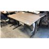 Image 1 : ASH WOOD STEELCASE ELECTRIC HEIGHT-ADJUSTABLE DESK 46"X29" IN
