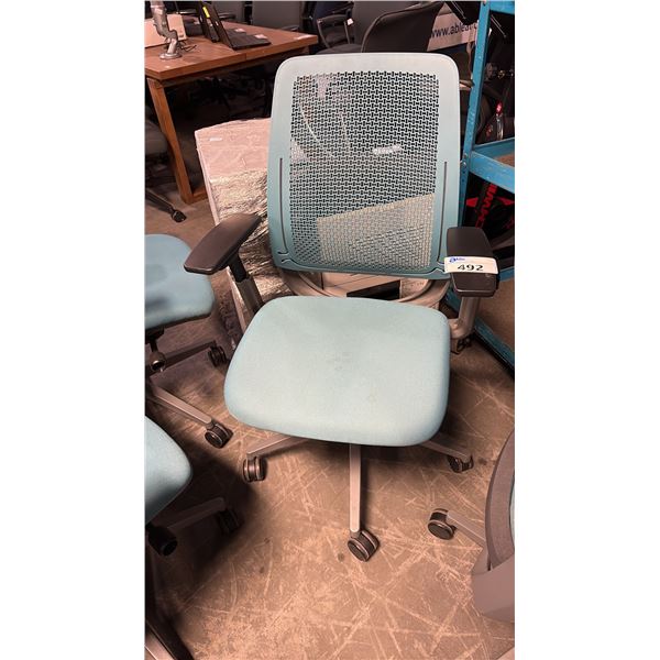 TEAL STEELCASE AMIA AIR ERGONOMIC TASK CHAIR