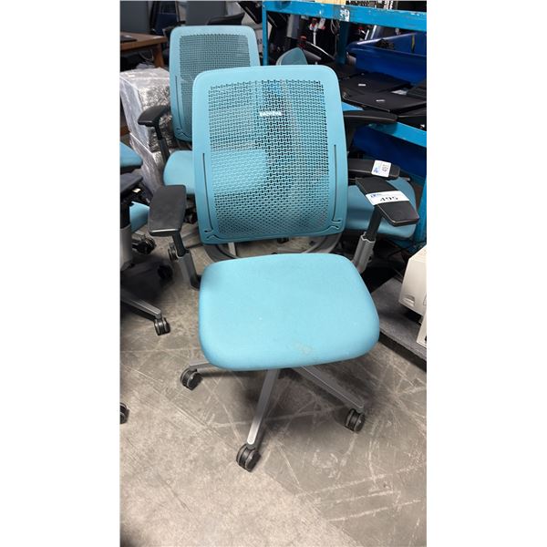 TEAL STEELCASE AMIA AIR ERGONOMIC TASK CHAIR