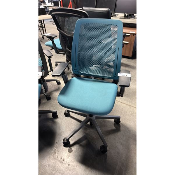 TEAL STEELCASE AMIA AIR ERGONOMIC TASK CHAIR