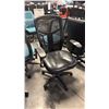Image 1 : BLACK MESH HI-BACK TASK CHAIR