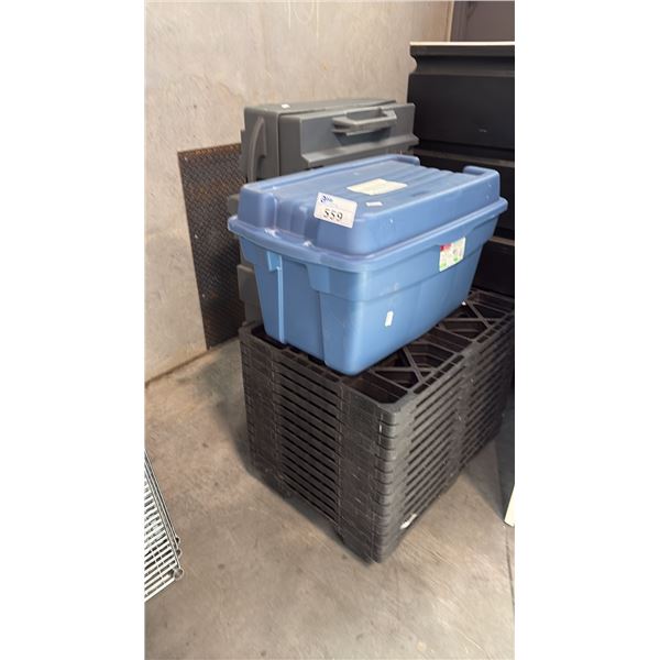 PLASTIC DISPLAY PALLETS, WAREHOUSE STOCKROOM SUPPLIES, ROTO-MOLDED TRANSIT CASE ASSORTMENT