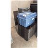Image 1 : PLASTIC DISPLAY PALLETS, WAREHOUSE STOCKROOM SUPPLIES, ROTO-MOLDED TRANSIT CASE ASSORTMENT