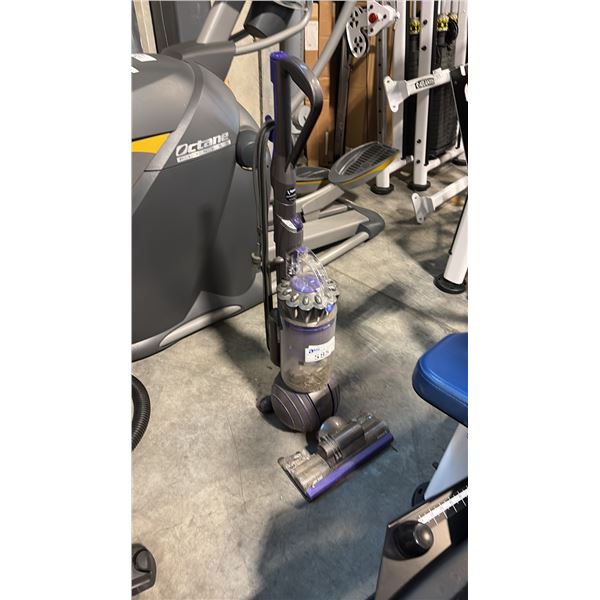 DYSON BALL ANIMAL 2 ALLERGY PLUS BAGLESS UPRIGHT VACUUM