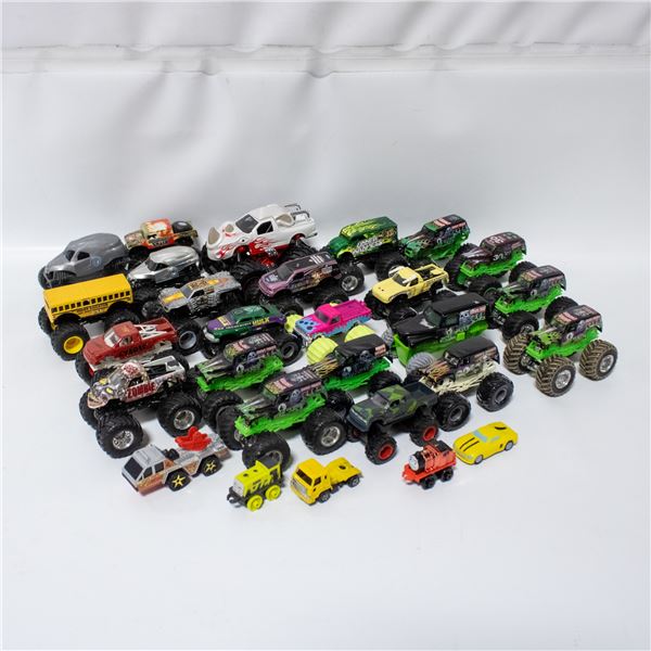 LOT OF COLLECTOR DIECAST MONSTER TRUCKS