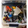 Image 4 : LARGE ESTATE COLLECTION OF HOTWHEELS, MATCHBOX,