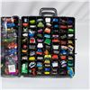 Image 4 : HOTWHEELS ROLLIN' 100 CAR CASE WITH CONTENTS