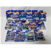 Image 1 : FLAT OF COLLECTABLE HOTWHEELS/DIECASTS