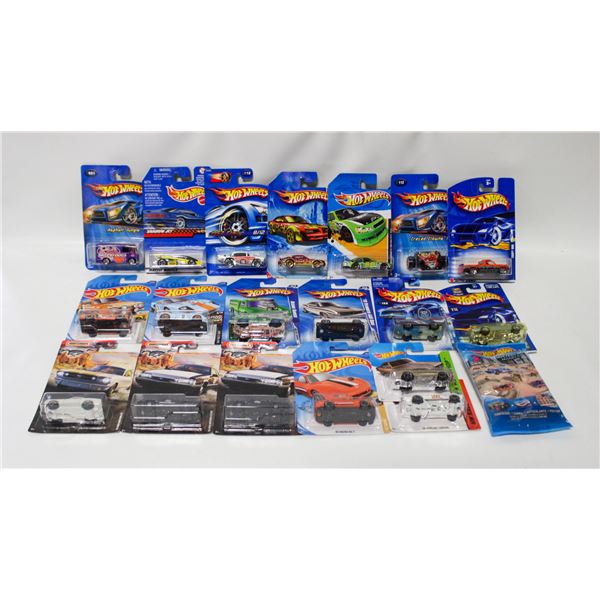 LOT OF HOTWHEELS AND MATCHBOX CARS ON CARDS