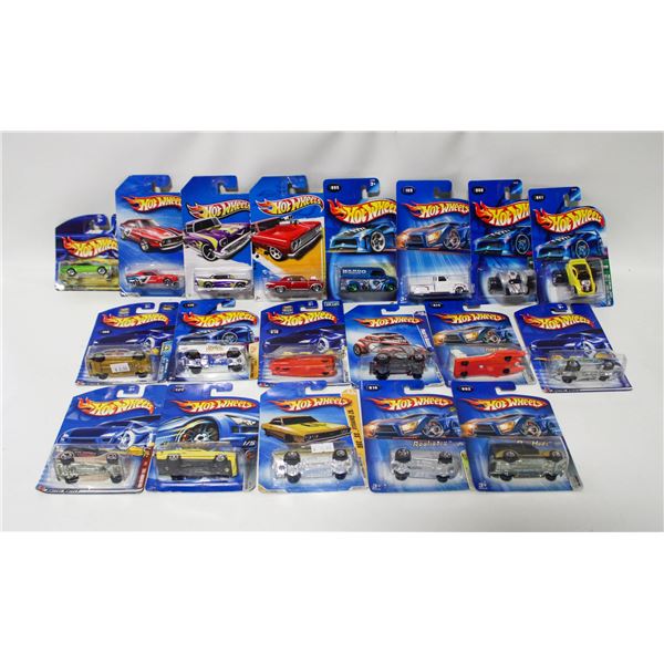 LOT OF SEALED HOTWHEELS CARS ON CARDS
