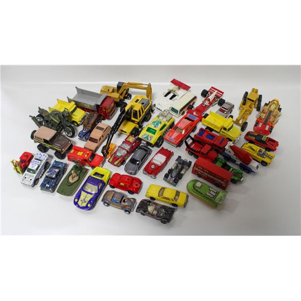 LOT OF VARIOUS DIECAST CARS