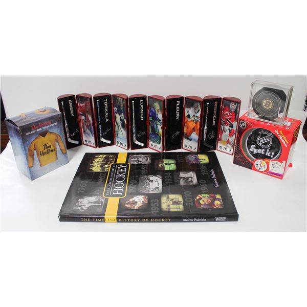 LOT OF HOCKEY COLLECTIBLES