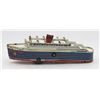 Image 1 : ANTIQUE 1930S CLOCKWORK TINPLATE OCEAN LINER QUEEN