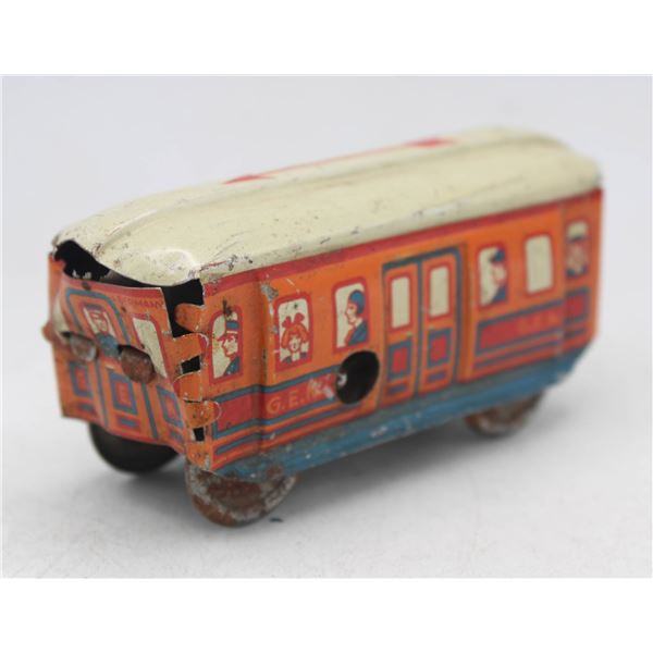 VINTAGE G.E.N GERMAN CLOCKWORK TINPLATE TRAM CAR
