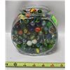 Image 1 : LOT OF COLLECTIBLE GLASS MARBLES