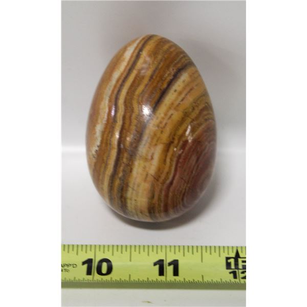 BANDED ONYX EGG SPECIMEN