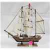 Image 1 : VINTAGE MAYFLOWER 1620 PILGRIM REPLICA WOODEN