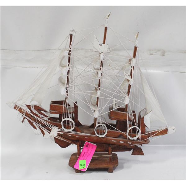 VINTAGE MAZATLAN MEXICAN SOUVINIR SHIP 14"X13"