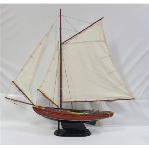 VINTAGE TWO MASTED GAFF-RIGGED SCHOONER