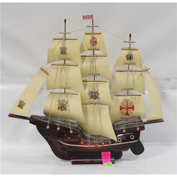 VINTAGE ILLUMINATED SANTA MARIA 1492 LAMP SHIP