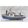 Image 1 : VINTAGE BLUE & WHITE WOODEN MOTORBOAT STYLE
