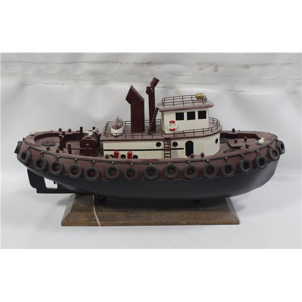 VINTAGE CLASSIC WOODEN HARBOR TUGBOAT MODEL