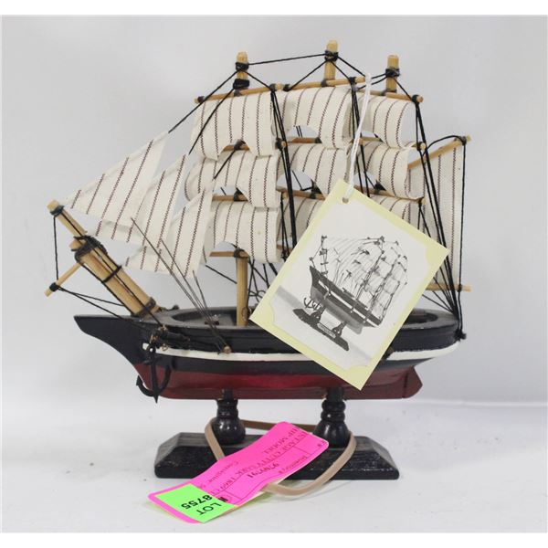 VINTAGE CUTTY SARK 1869 CLIPPER SHIP MODEL