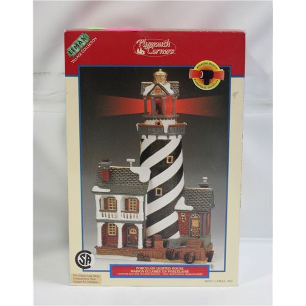 VINTAGE LEMAX PORCELAIN LIGHTED HOUSE RETIRED