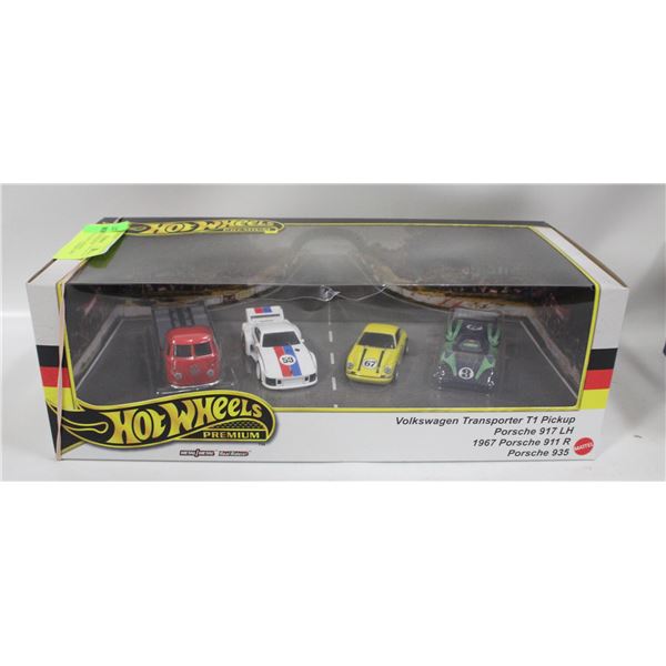 HOTWHEELS PREMIUM METAL/METAL REAL RIDERS