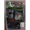 Image 1 : TOTE OF ASSORTED COLLECTABLE FIGURES
