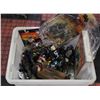 Image 1 : LOT OF POP CULTURE COLLECTOR FIGURES