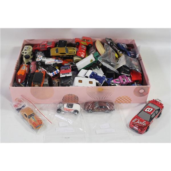 LOT OF HOTWHEELS DIECAST CARS