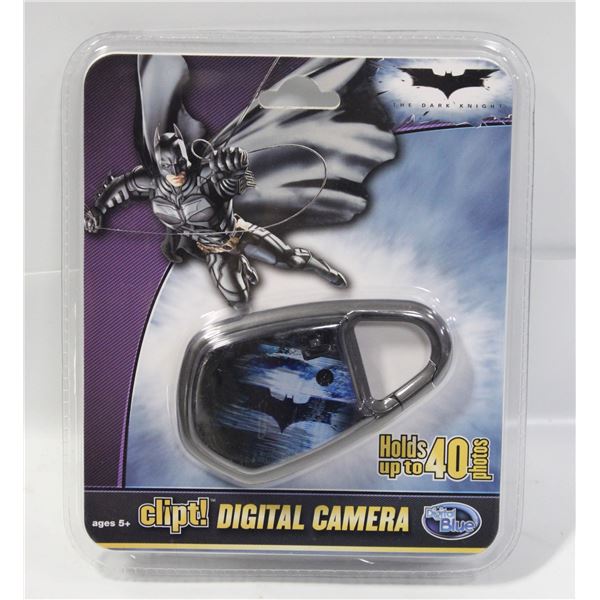 SEALED CLIPT! DIGITAL CAMERA HOLDS 40 PHOTOS