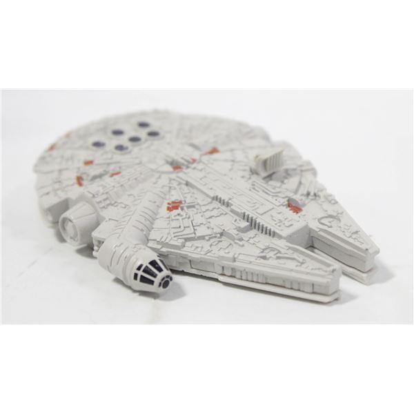 HOTWHEELS HIGH DETAIL STAR WARS MILLENNIUM FALCON