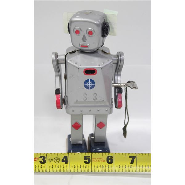 VINTAGE SCHYLLIN SPARKLING MIKE WALKING TIN ROBOT