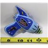 Image 1 : HALLMARK KEEPSAKE CAPTAIN NELLO'S RAY GUN WITH