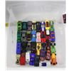 Image 1 : FLAT OF VARIOUS HOT WHEELS DIECAST CARS