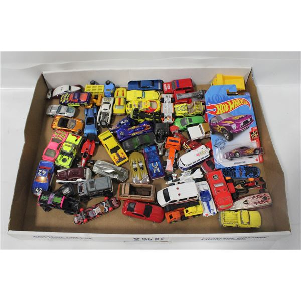 FLAT OF ASSORTED VINTAGE DIECASTS