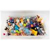 Image 1 : ESTATE COLLECTION OF SMALL FIGURES IN