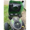 Image 13 : John Deere LA130 Riding Lawn Tractor with 48-Inch Deck