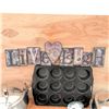 Image 7 : Stainless Steel Cookware and Cooking Utensil Lot with Muffin Pan