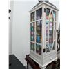 Image 5 : White Display Cabinet with Stained Glass Panels on 23-Inch Mahogany Table