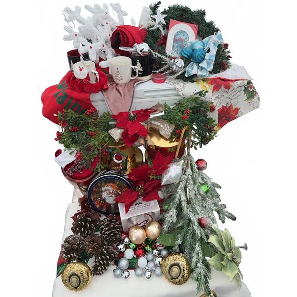 Holiday and Christmas Decorations